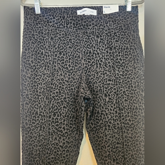 Old Navy Women's Size Large Stevie Pull On Black Leopard Print Pants H-Rise NWT - Picture 2 of 8